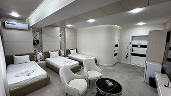 Ohu Palace Hotel