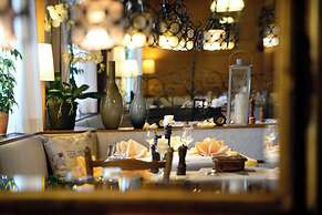 Hotel Hohenstaufen KG