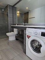 Skyline Serenity  1Bed T2-721