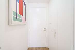 Santa Barbara Flat by Minhos Guest