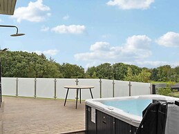 5 Star Holiday Home in Spottrup