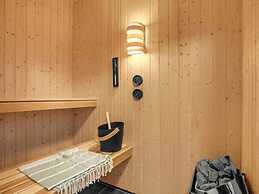 5 Star Holiday Home in Spottrup