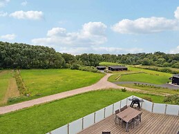 5 Star Holiday Home in Spottrup