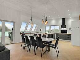 5 Star Holiday Home in Spottrup
