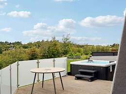 5 Star Holiday Home in Spottrup