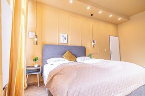 Group Friendly 4BR Near Westbahnhof