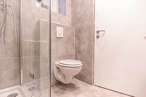 Group Friendly 4BR Near Westbahnhof