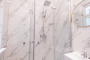 Group Friendly 4BR Near Westbahnhof