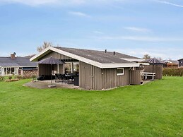 5 Star Holiday Home in Assens