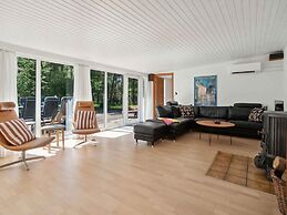 5 Star Holiday Home in Nexo