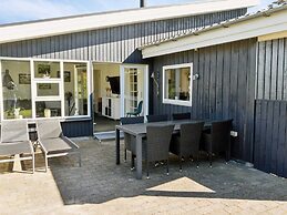 5 Star Holiday Home in Hjorring