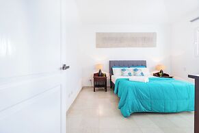 Villa Buganvilla 252 - 4BR Pool Jacuzzi Golf