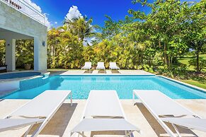 Villa Buganvilla 252 - 4BR Pool Jacuzzi Golf