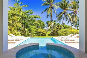 Villa Buganvilla 252 - 4BR Pool Jacuzzi Golf