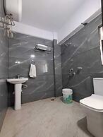 Keshav Inn Hotel And Banquet