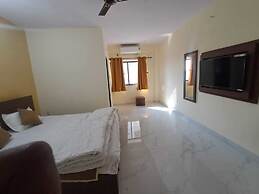 Keshav Inn Hotel And Banquet
