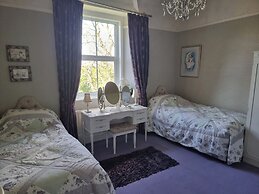Ashleigh House