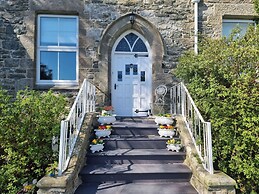 Ashleigh House