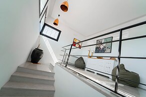 Villa Jar l Gance et Authenticit