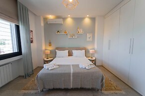 Villa Jar l Gance et Authenticit