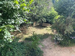 Le Clos 1003