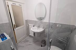 [Modern] 2BR/2BA • Metro Access • 12min Duomo