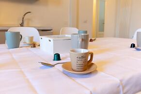 [Modern] 2BR/2BA • Metro Access • 12min Duomo