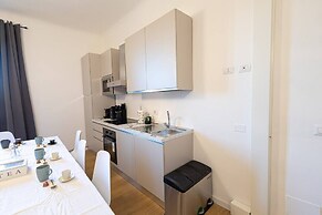 [Modern] 2BR/2BA • Metro Access • 12min Duomo