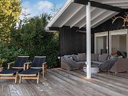 5 Star Holiday Home in Hillerod