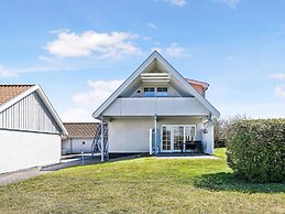 5 Star Holiday Home in Allinge