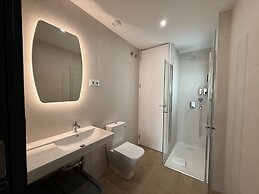 Sun & Moon Aparthotel