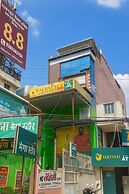 Raj Palace Guest House