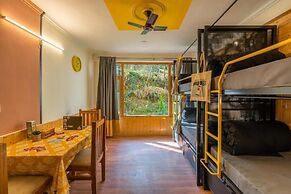 The Hosteller Manali, Old Manali