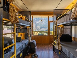 The Hosteller Manali, Old Manali