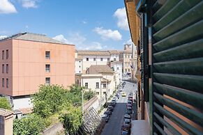 Rental in Rome Colosseo Modern Apartment