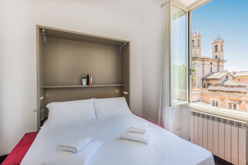 Rental in Rome Corso View Apartment