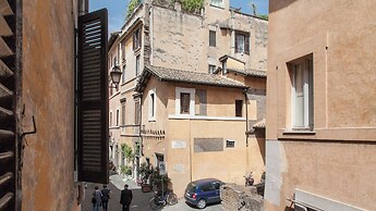 Rental in Rome Lungaretta Apartment
