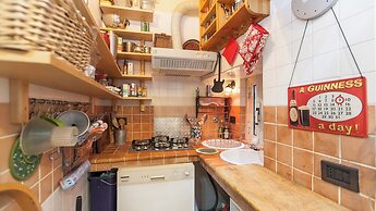 Rental in Rome Lungaretta Apartment