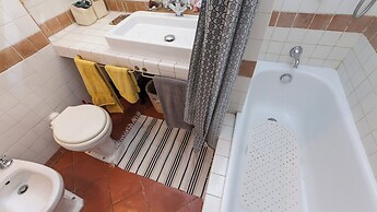 Rental in Rome Lungaretta Apartment
