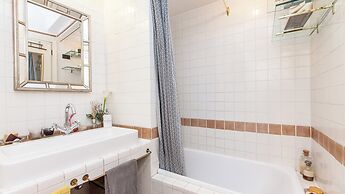 Rental in Rome Lungaretta Apartment