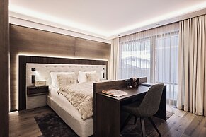 Chalet Ischgl - Modern Luxury Residences