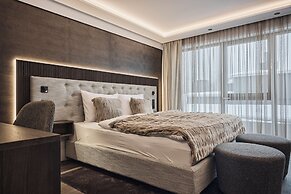 Chalet Ischgl - Modern Luxury Residences