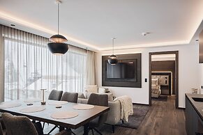 Chalet Ischgl - Modern Luxury Residences