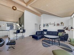 5 Star Holiday Home in Skals