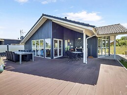 5 Star Holiday Home in Skals