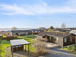 5 Star Holiday Home in Ronde
