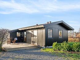 5 Star Holiday Home in Ronde