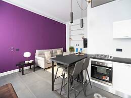Charming Modern Apartment Near Argonne