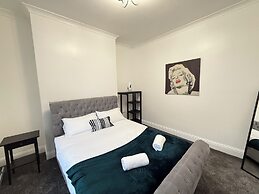 The One Bed Hideaway