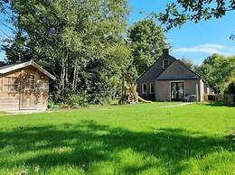 Family Bungalow With Private Garden